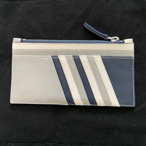 Cute card holder/ wallet.